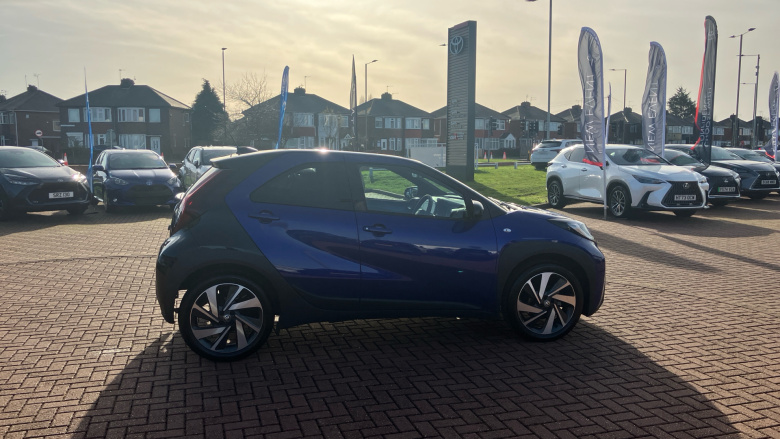 Toyota Aygo X 1.0 VVT-i Edge 5dr Petrol Hatchback